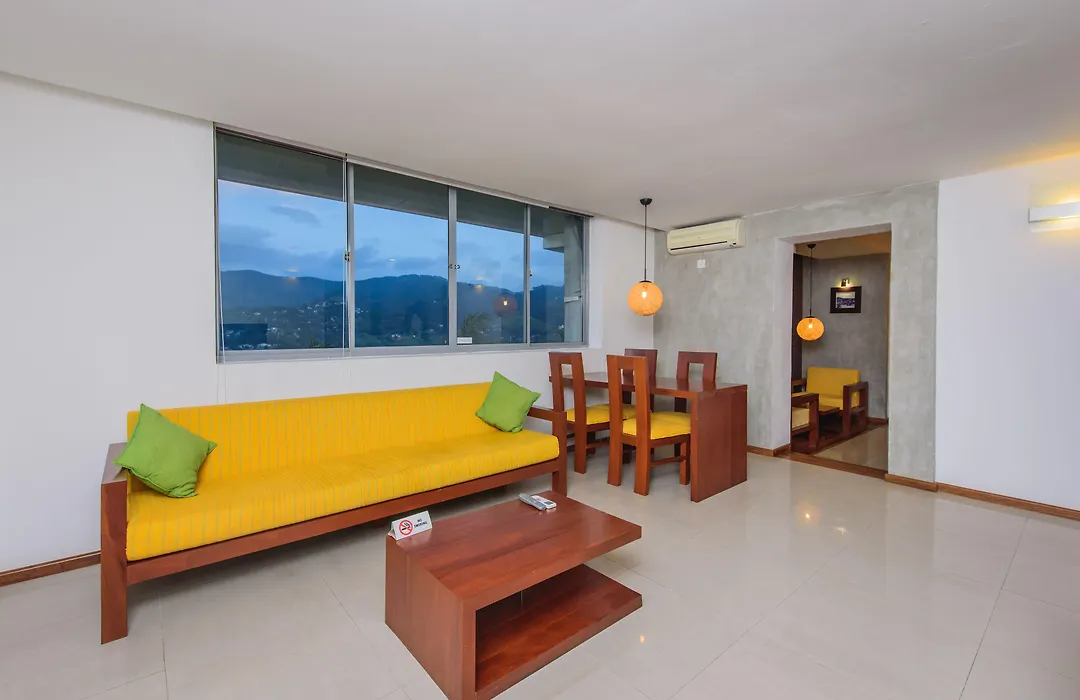 Hotel Topaz-1